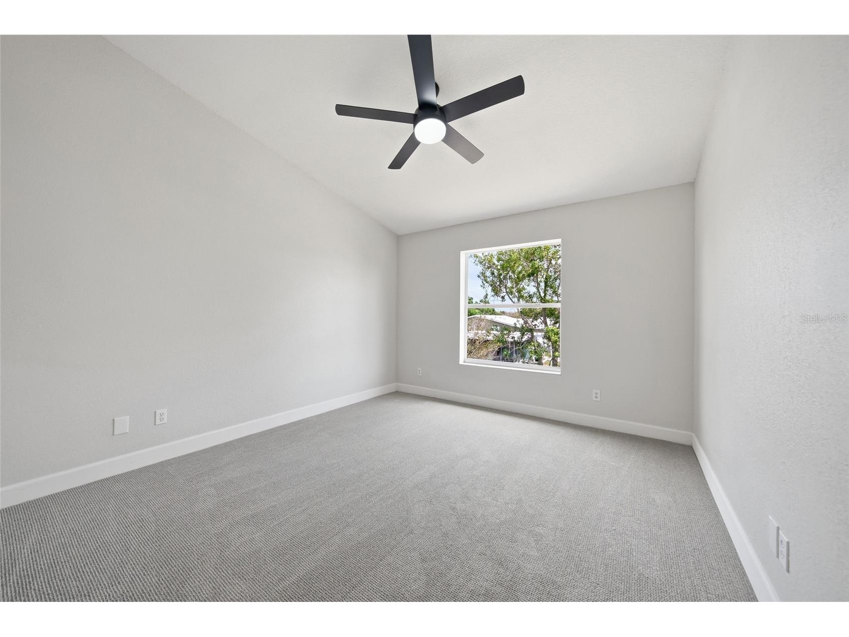 5352 Neil Drive Saint Petersburg FL 33714 TB8488342 image18