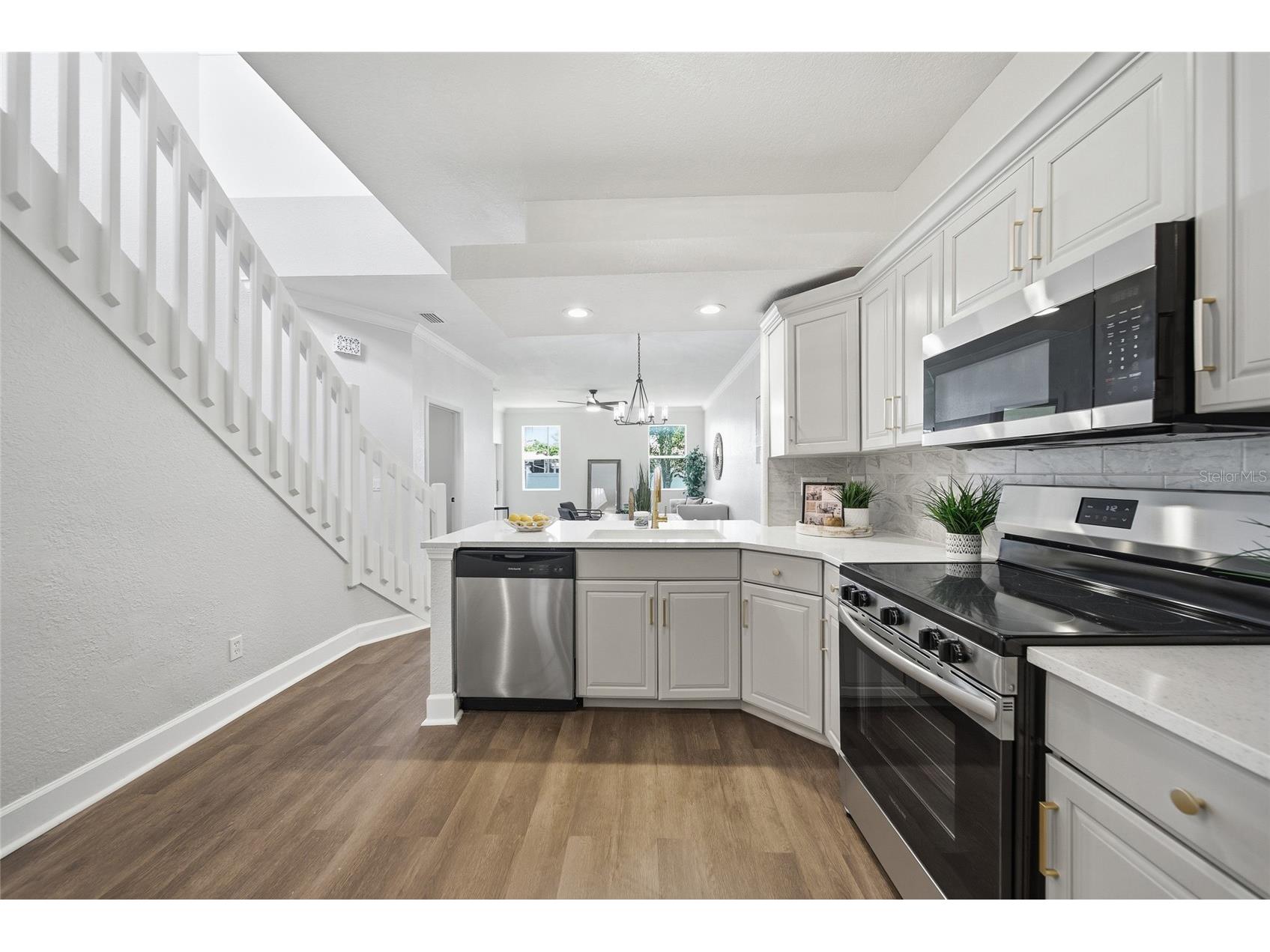 5352 Neil Drive Saint Petersburg FL 33714 TB8488342 image5