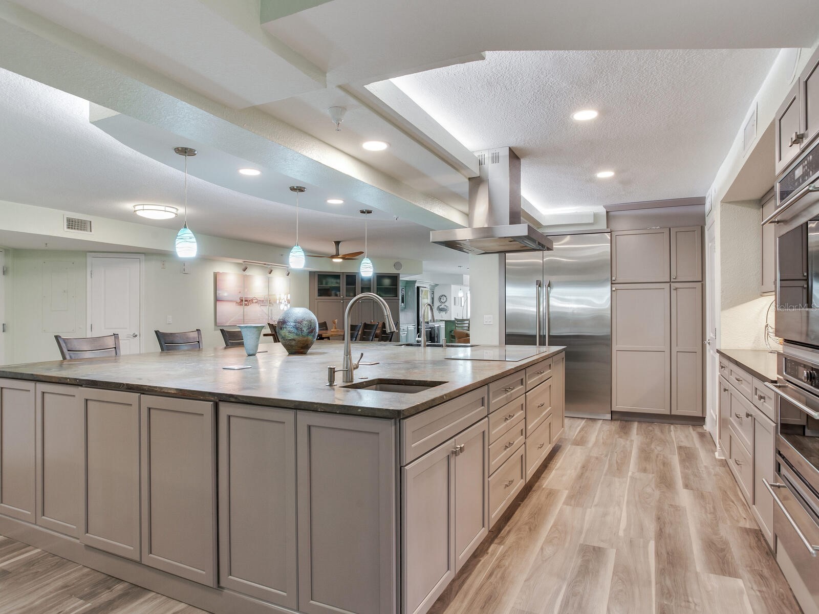5353 Gulf Boulevard #B202 Saint Pete Beach FL 33706 - BOCA CIEGA BAY TB8460853 image5