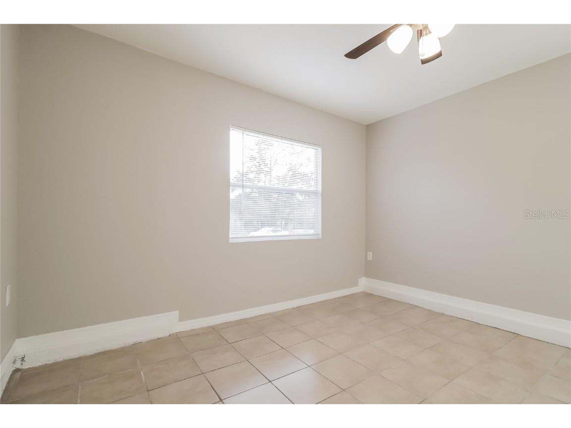 5353 Pale Horse Drive Orlando FL 32818 O6360390 image12