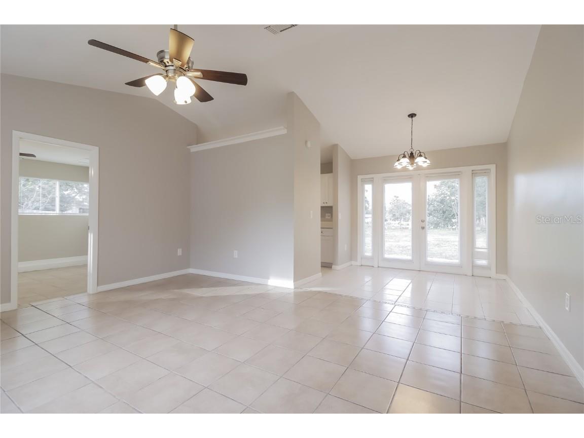 5353 Pale Horse Drive Orlando FL 32818 O6360390 image3