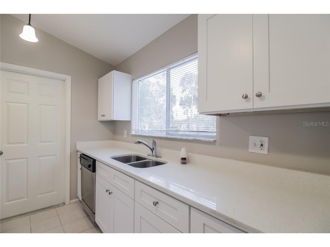 5353 Pale Horse Drive Orlando FL 32818 O6360390 image5