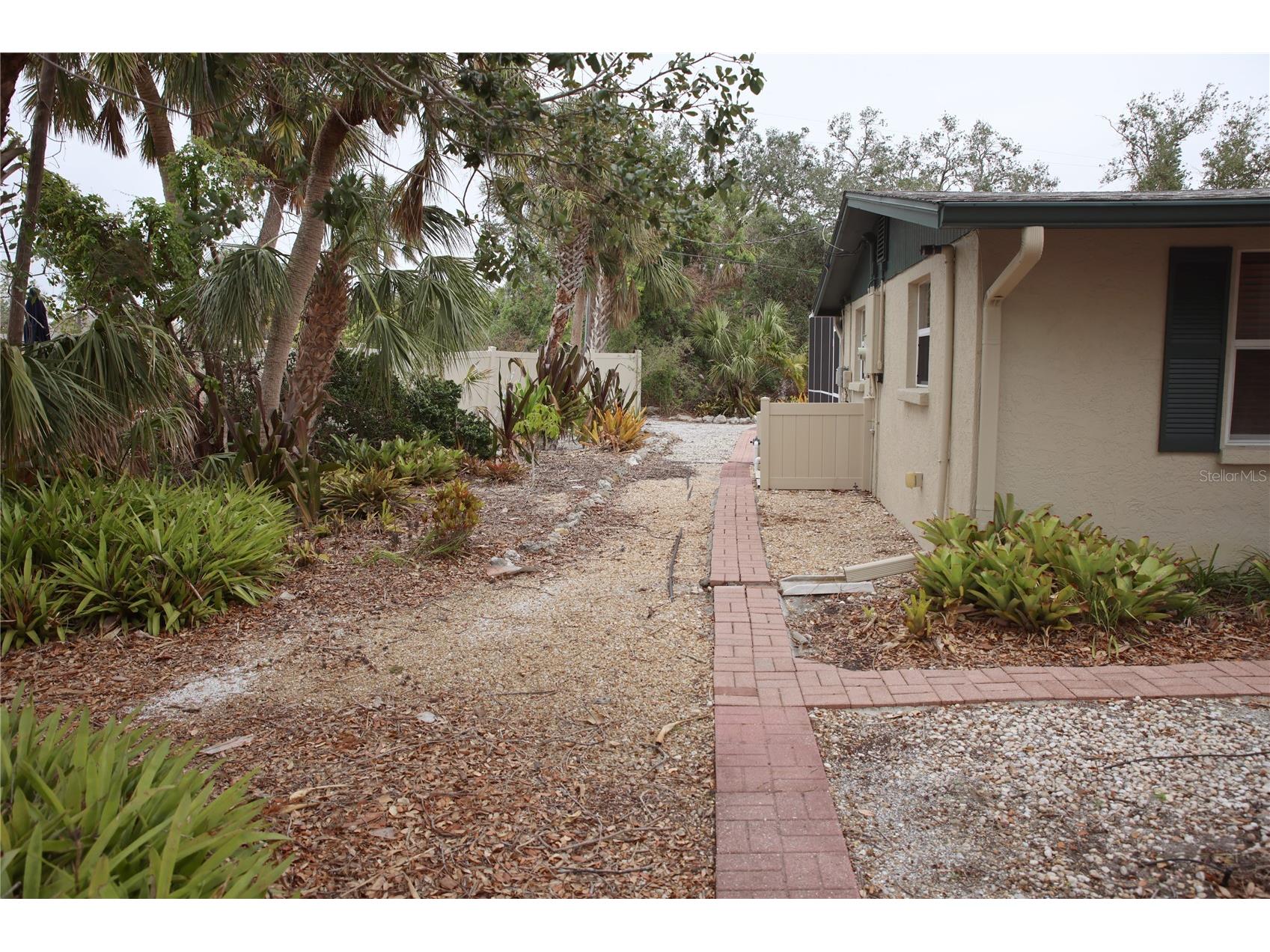 5353 Shadow Lawn Drive Sarasota FL 34242 A4690427 image31