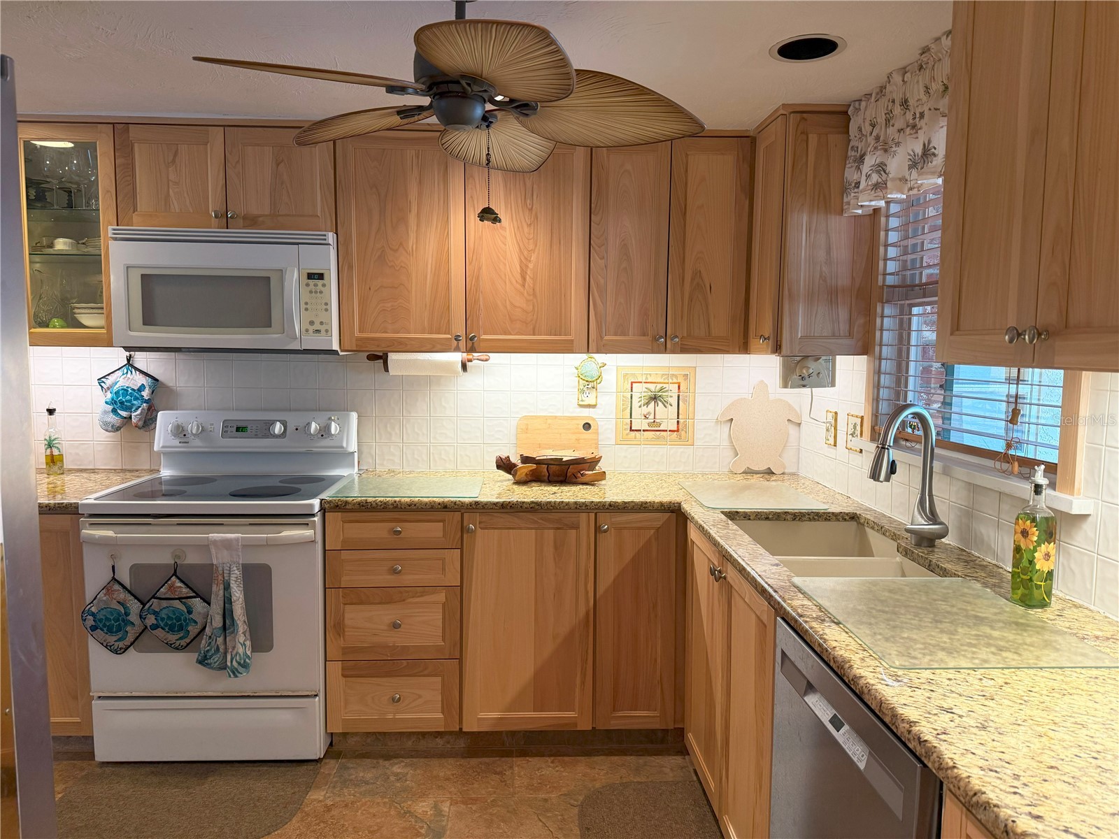 5353 Shadow Lawn Drive Sarasota FL 34242 A4690427 image8