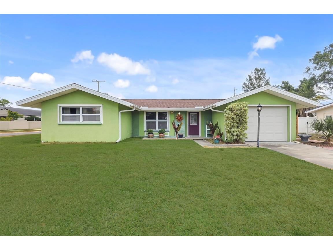5353 Starwood Place Sarasota FL 34232 A4651317 image1