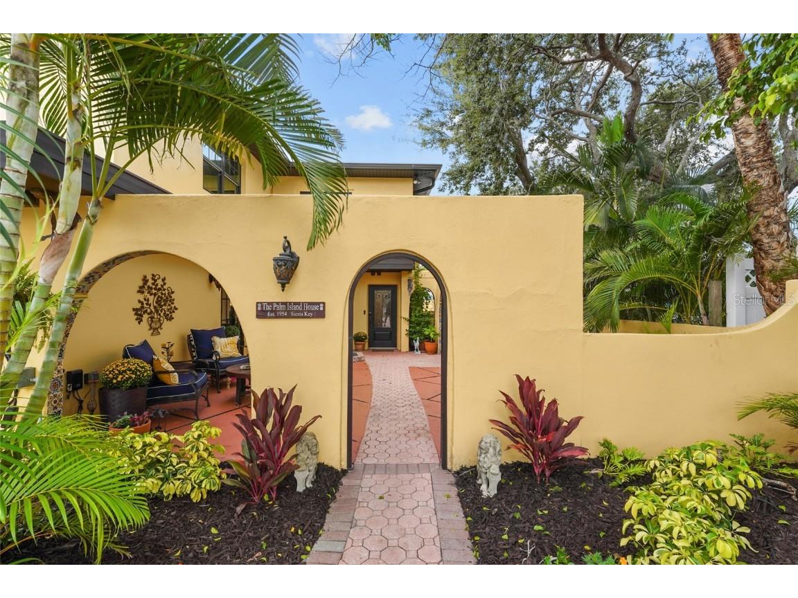 5354 Calle Florida Sarasota FL 34242 A4664418 image12