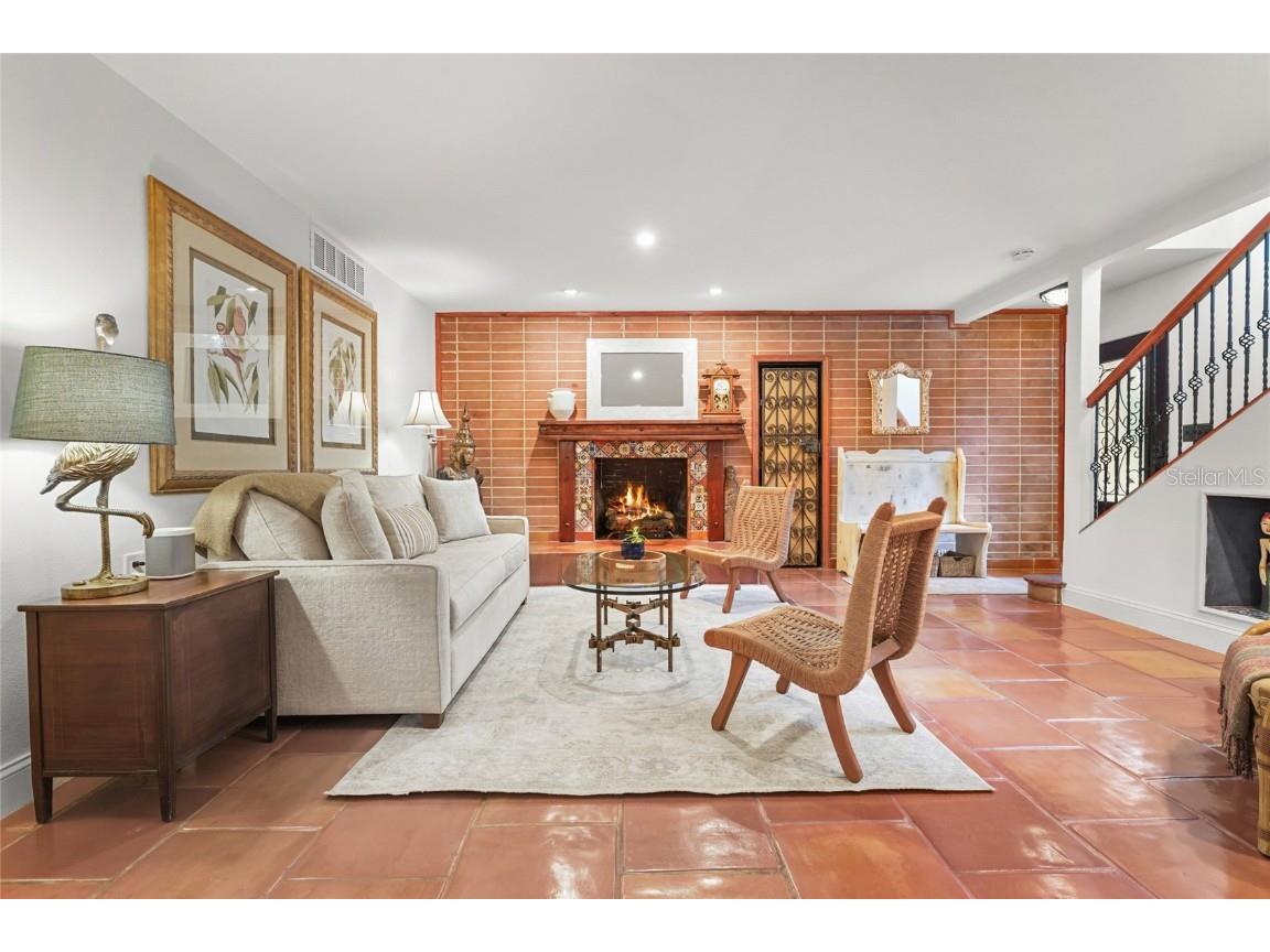 5354 Calle Florida Sarasota FL 34242 A4664418 image15