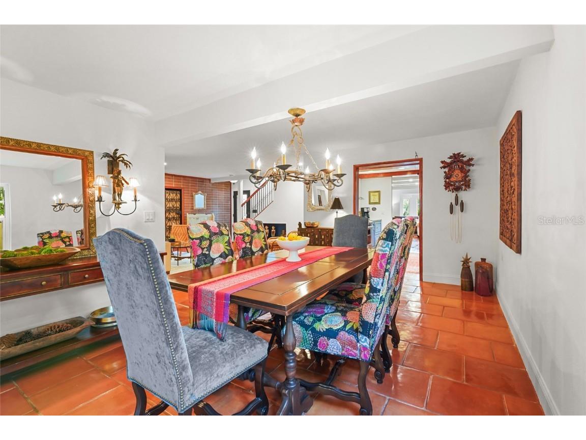 5354 Calle Florida Sarasota FL 34242 A4664418 image18