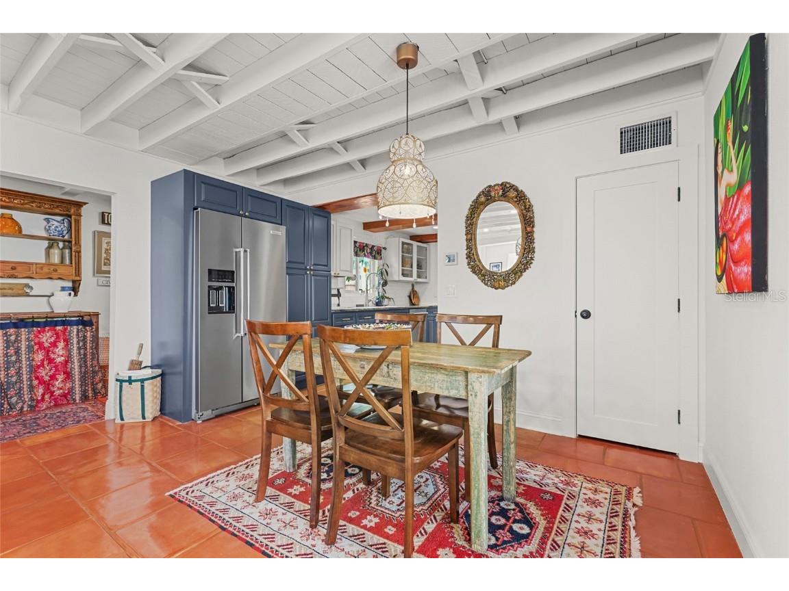 5354 Calle Florida Sarasota FL 34242 A4664418 image22