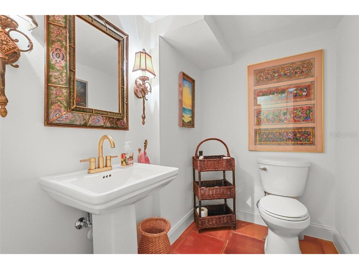 5354 Calle Florida Sarasota FL 34242 A4664418 image59