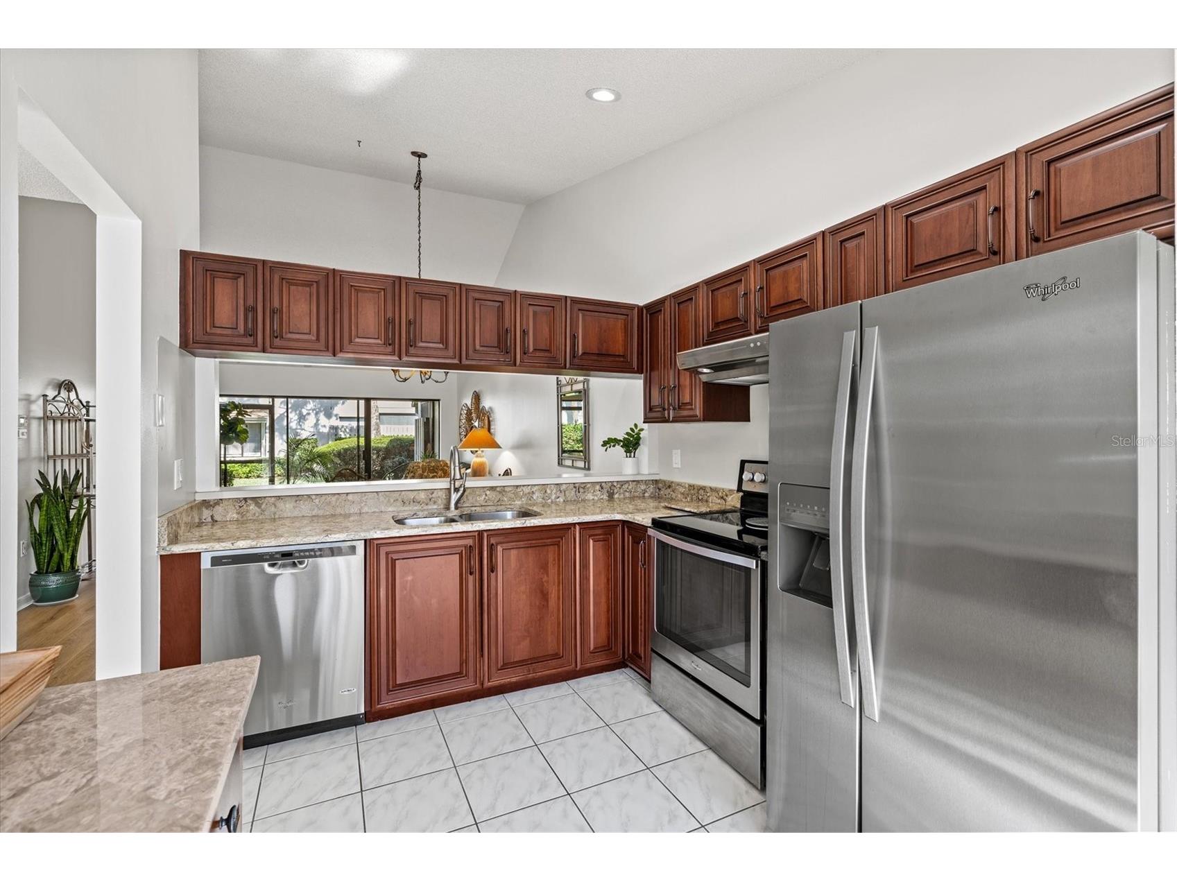 5354 Myrtle Wood #50 Sarasota FL 34235 A4677059 image11