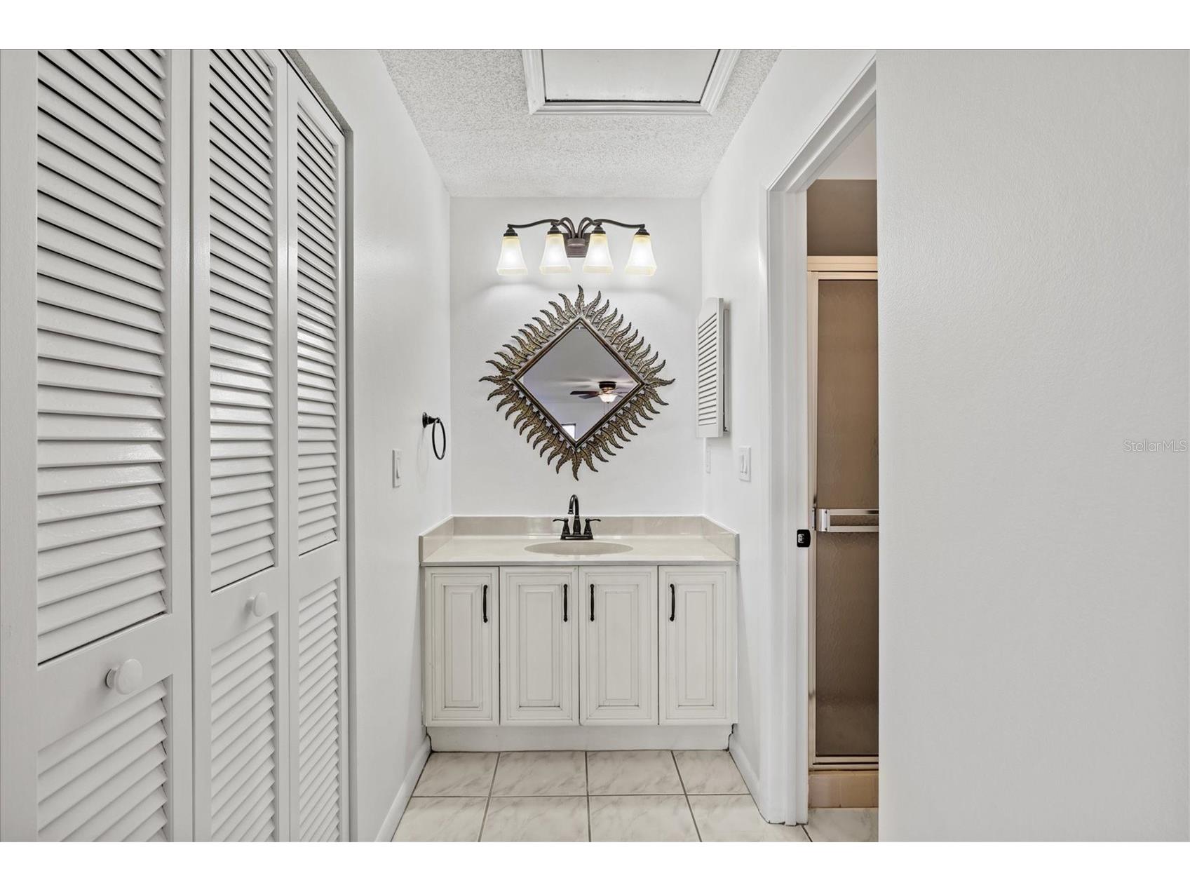 5354 Myrtle Wood #50 Sarasota FL 34235 A4677059 image18