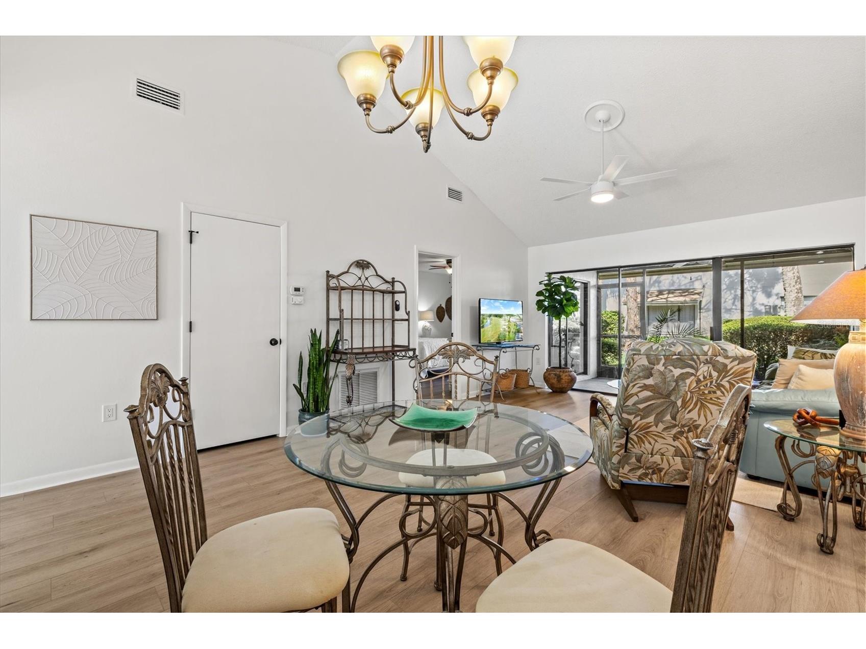 5354 Myrtle Wood #50 Sarasota FL 34235 A4677059 image7