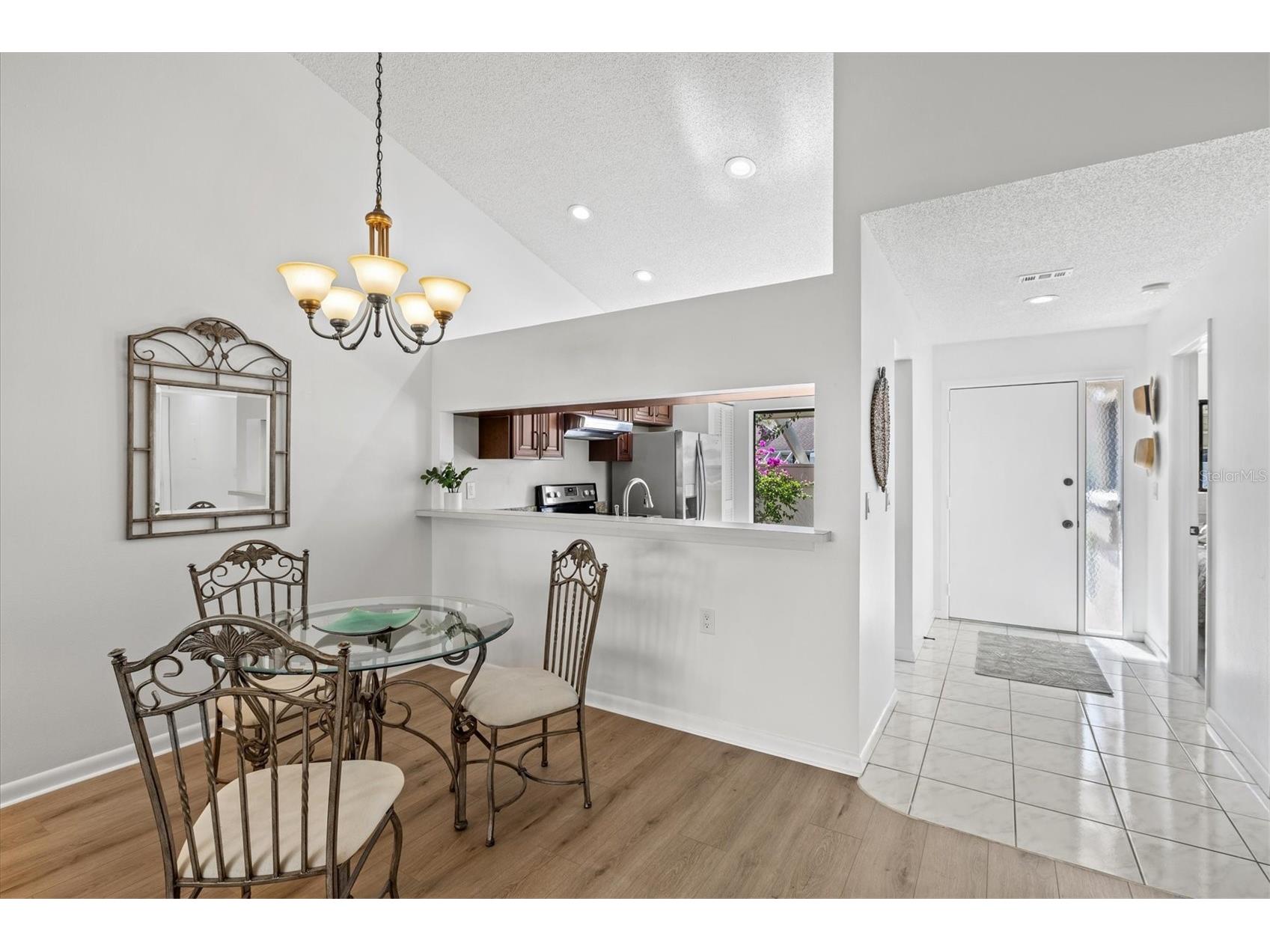 5354 Myrtle Wood #50 Sarasota FL 34235 A4677059 image8