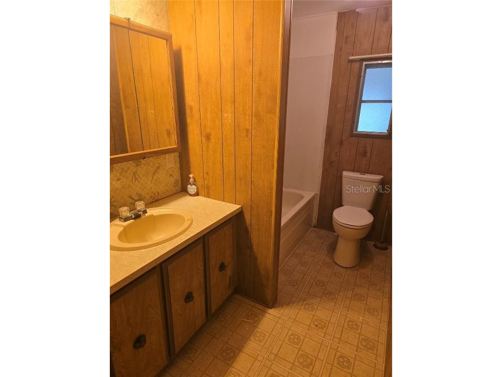 5354 SE 184th Terrace Ocklawaha FL 32179 OM708739 image24