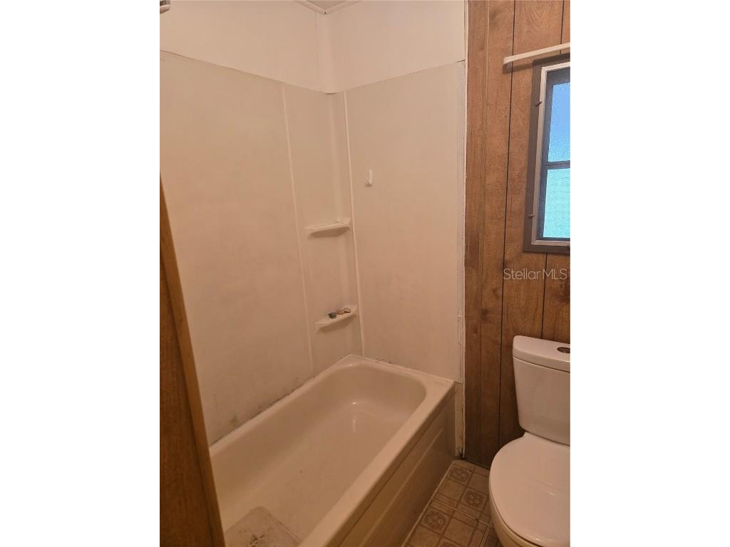 5354 SE 184th Terrace Ocklawaha FL 32179 OM708739 image27