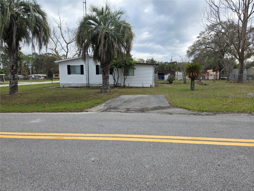 5354 SE 184th Terrace Ocklawaha FL 32179 OM708739 image29