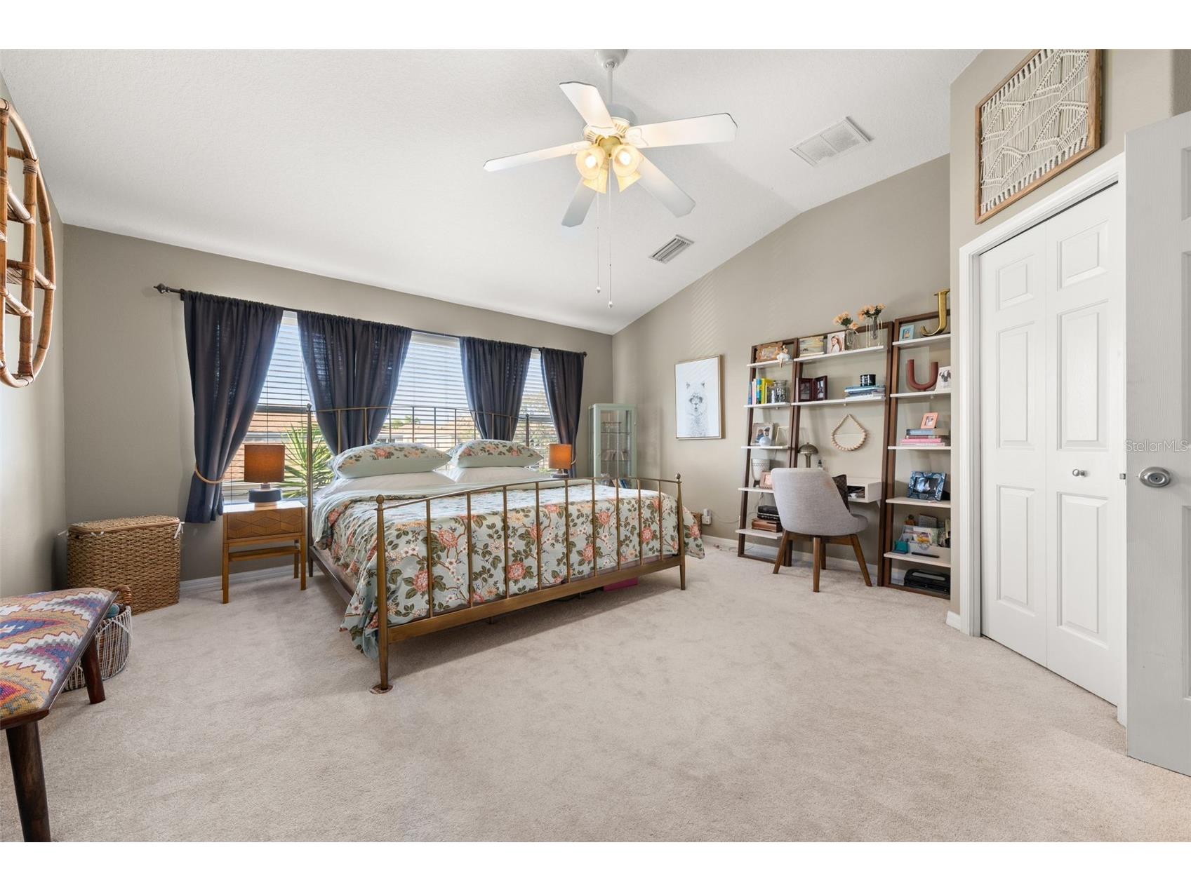 5357 60th Avenue N Saint Petersburg FL 33709 TB8522302 image17
