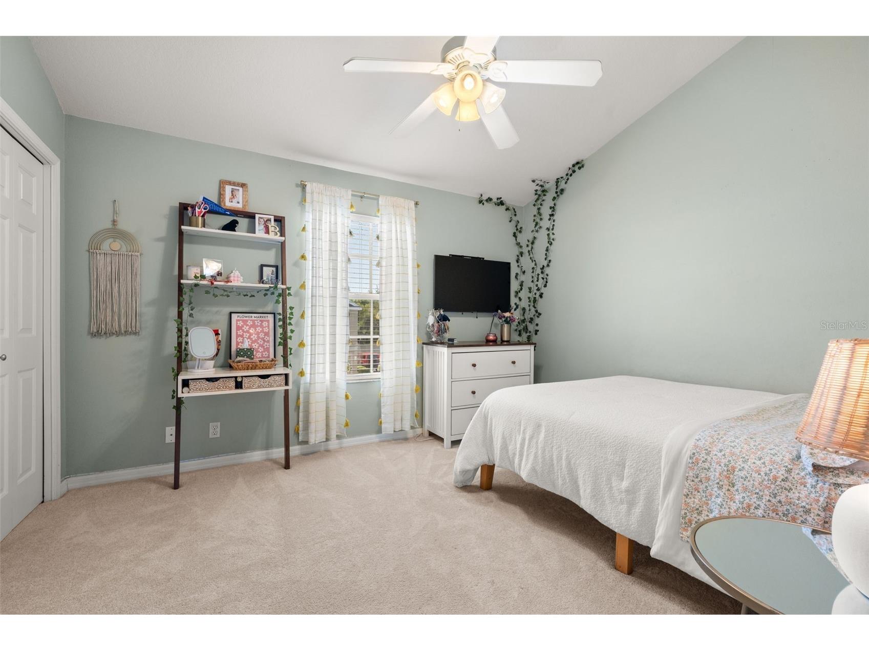 5357 60th Avenue N Saint Petersburg FL 33709 TB8522302 image19