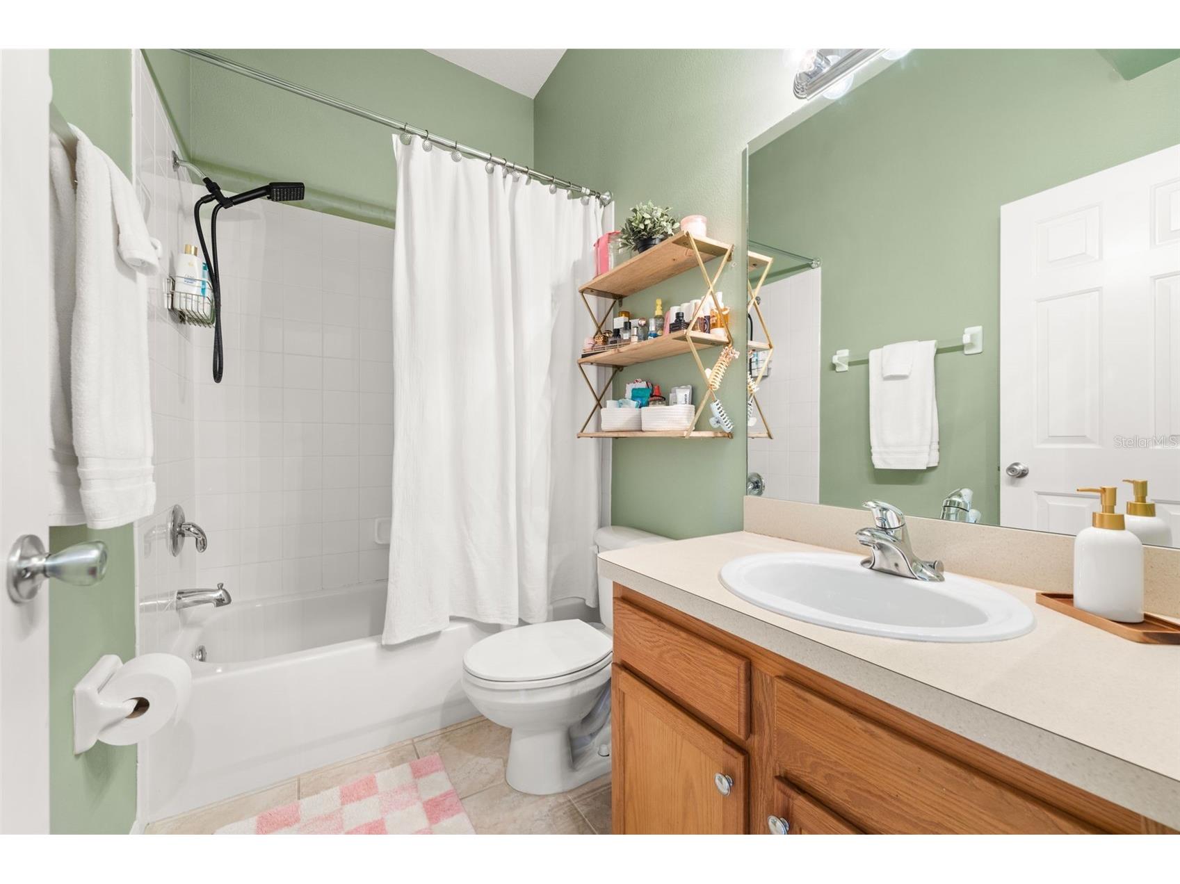 5357 60th Avenue N Saint Petersburg FL 33709 TB8522302 image20