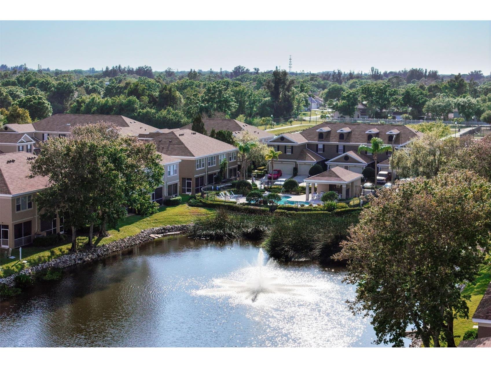 5357 60th Avenue N Saint Petersburg FL 33709 TB8522302 image28