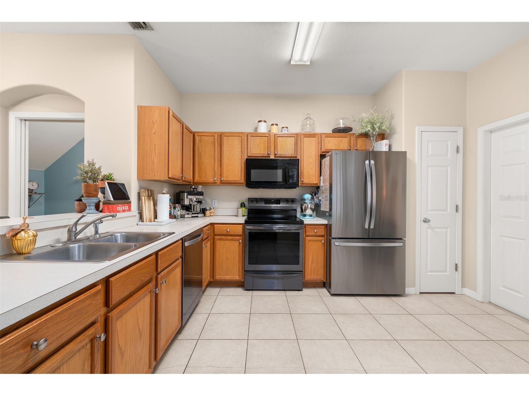 5357 60th Avenue N Saint Petersburg FL 33709 TB8522302 image5