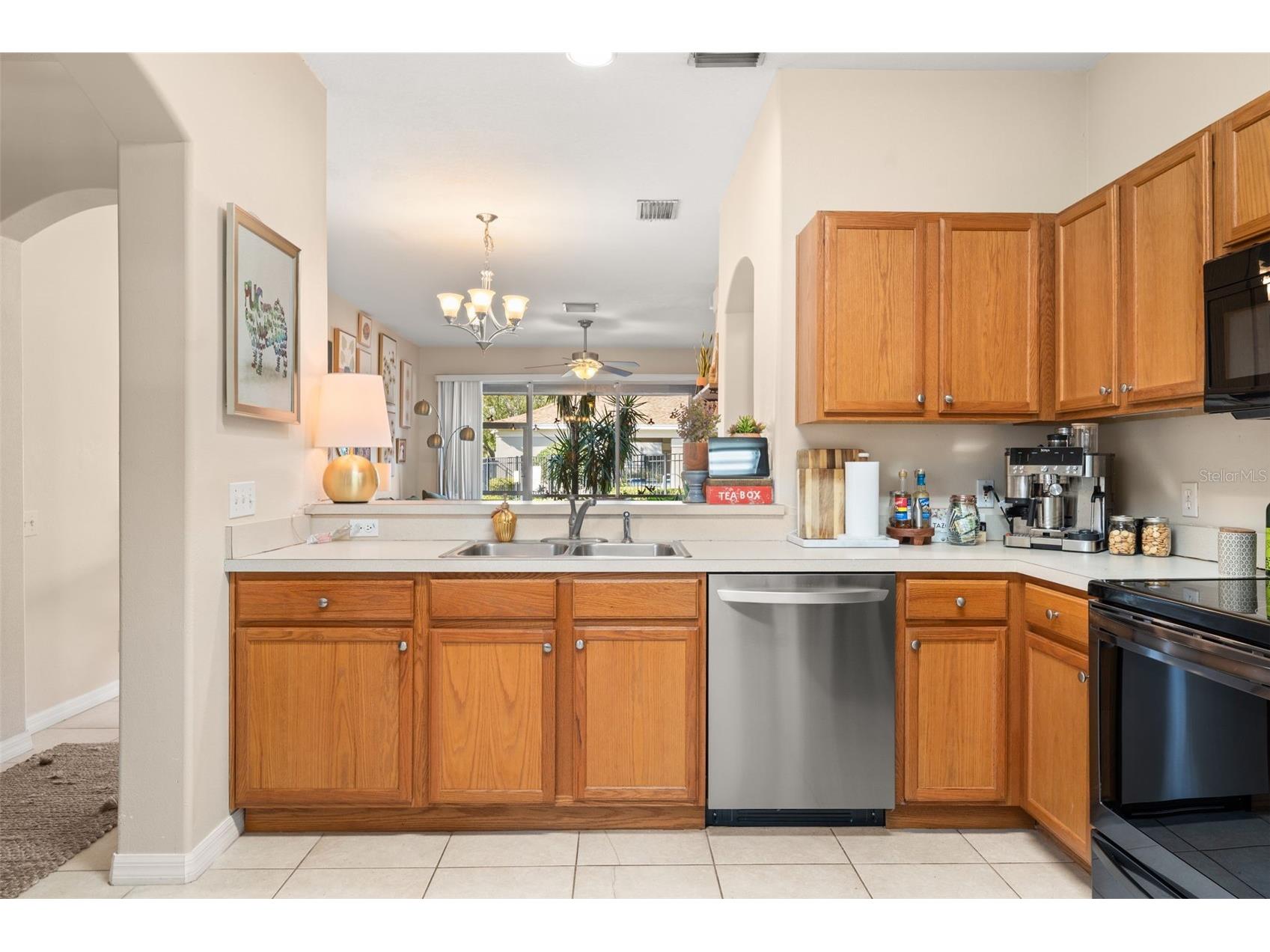 5357 60th Avenue N Saint Petersburg FL 33709 TB8522302 image6