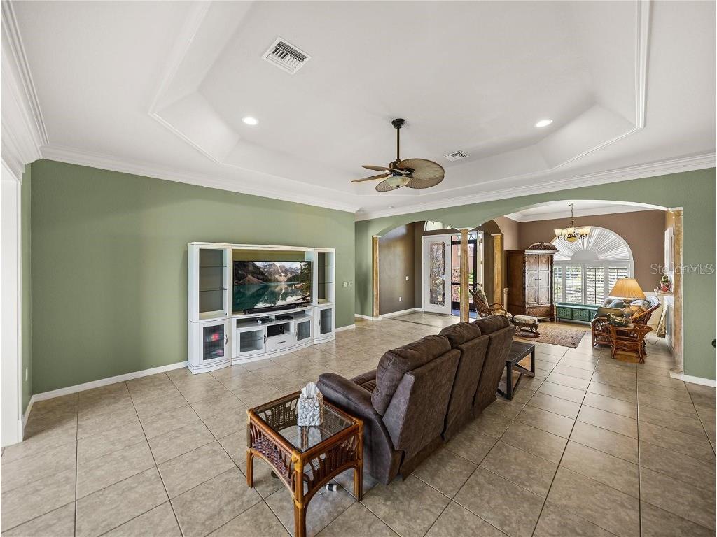 5357 Hogan Lane Winter Haven FL 33884 P4935902 image19