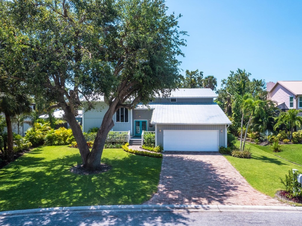 5357 Siesta Court Sarasota FL 34242 A4569769 image1