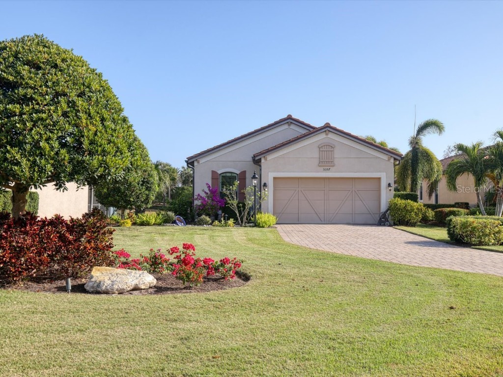 5357 Vaccaro Court Bradenton FL 34211 A4633196 image1
