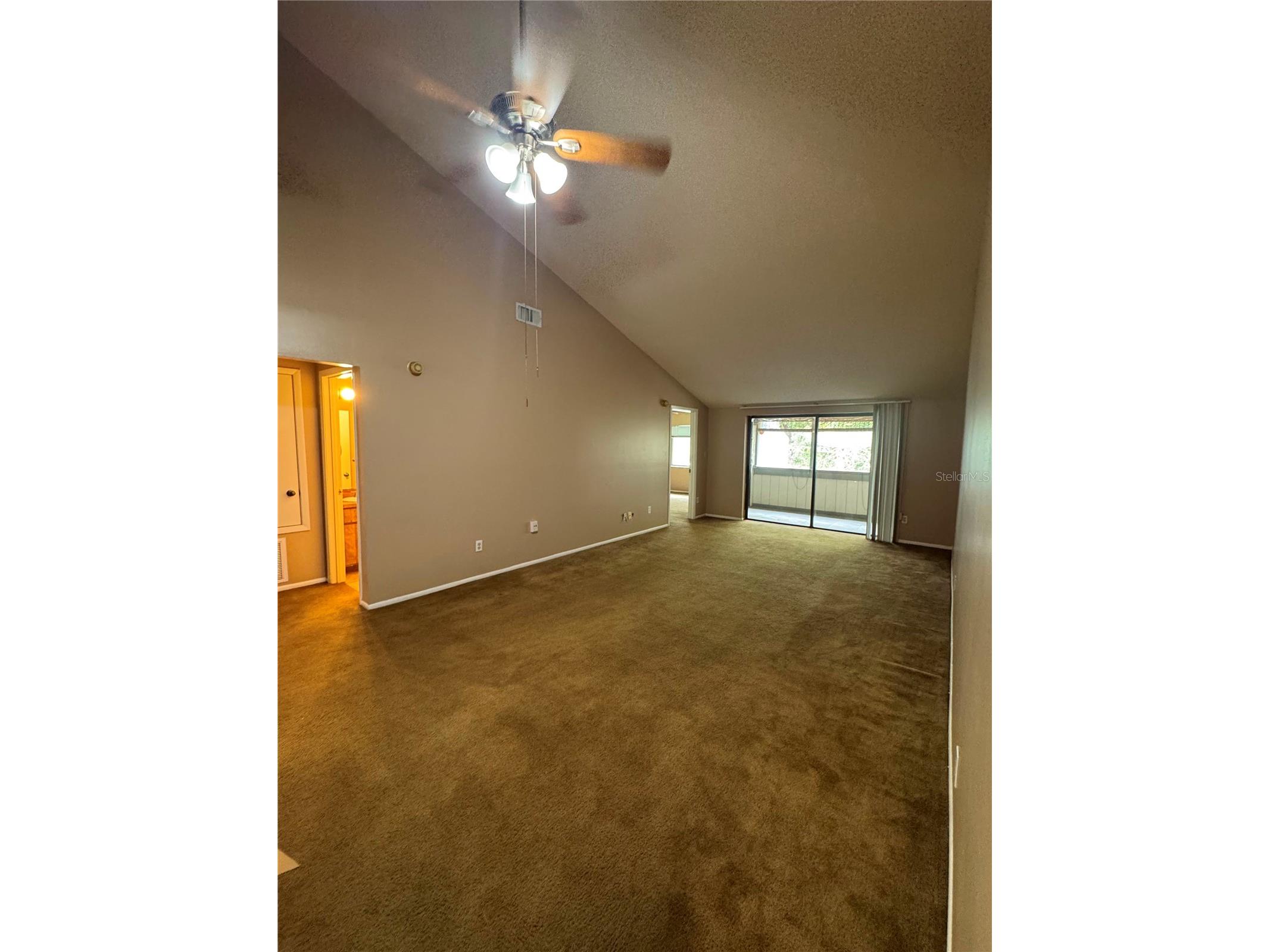 5359 Vineland Road #2E Orlando FL 32811 O6420677 image2