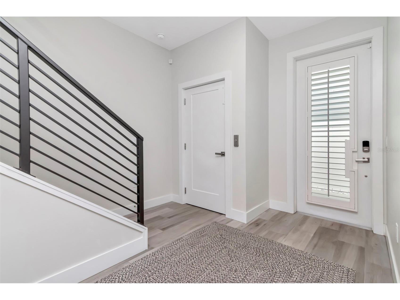 536 4th Avenue S #2 Saint Petersburg FL 33701 TB8491504 image2