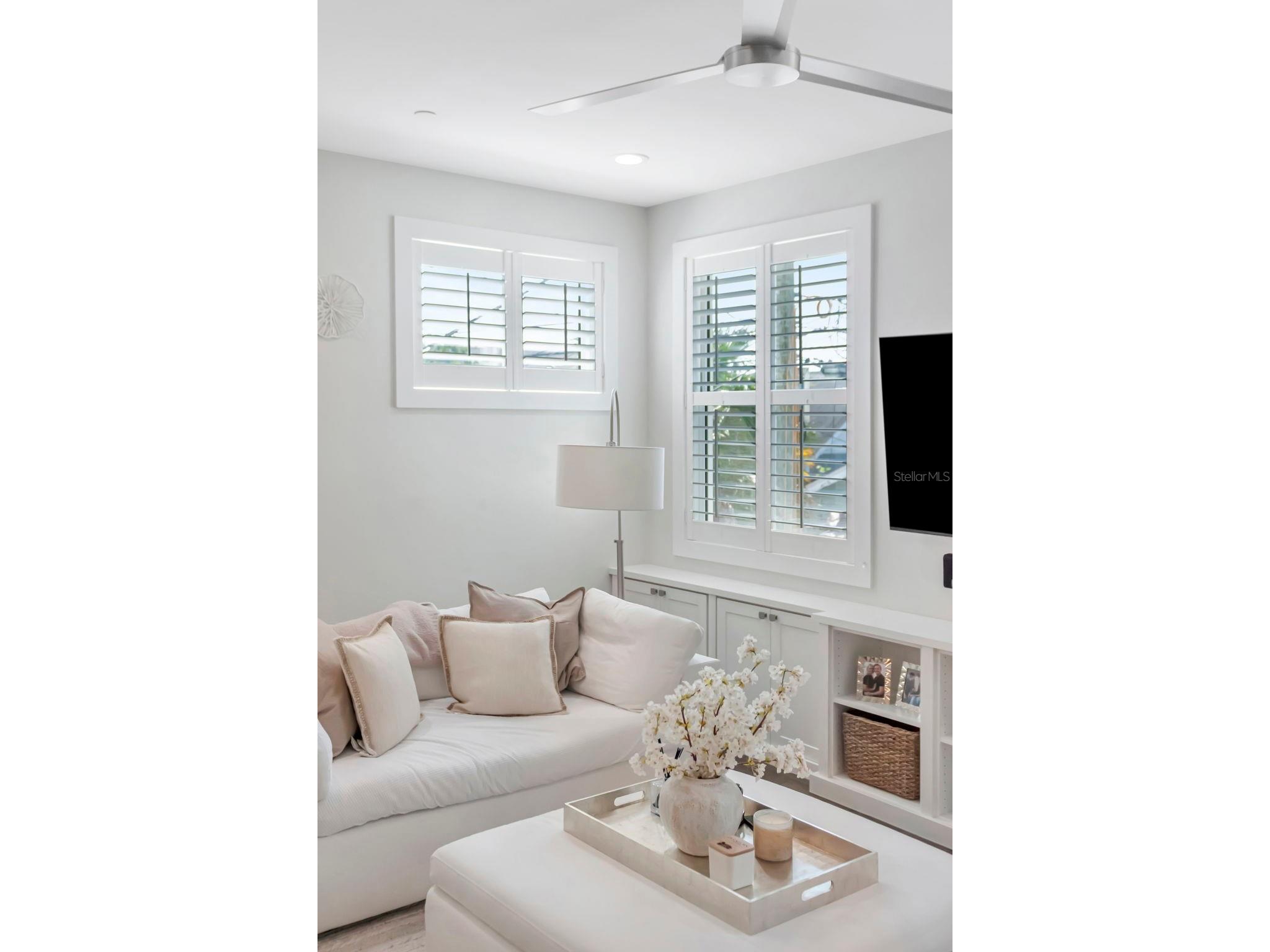 536 4th Avenue S #2 Saint Petersburg FL 33701 TB8491504 image24