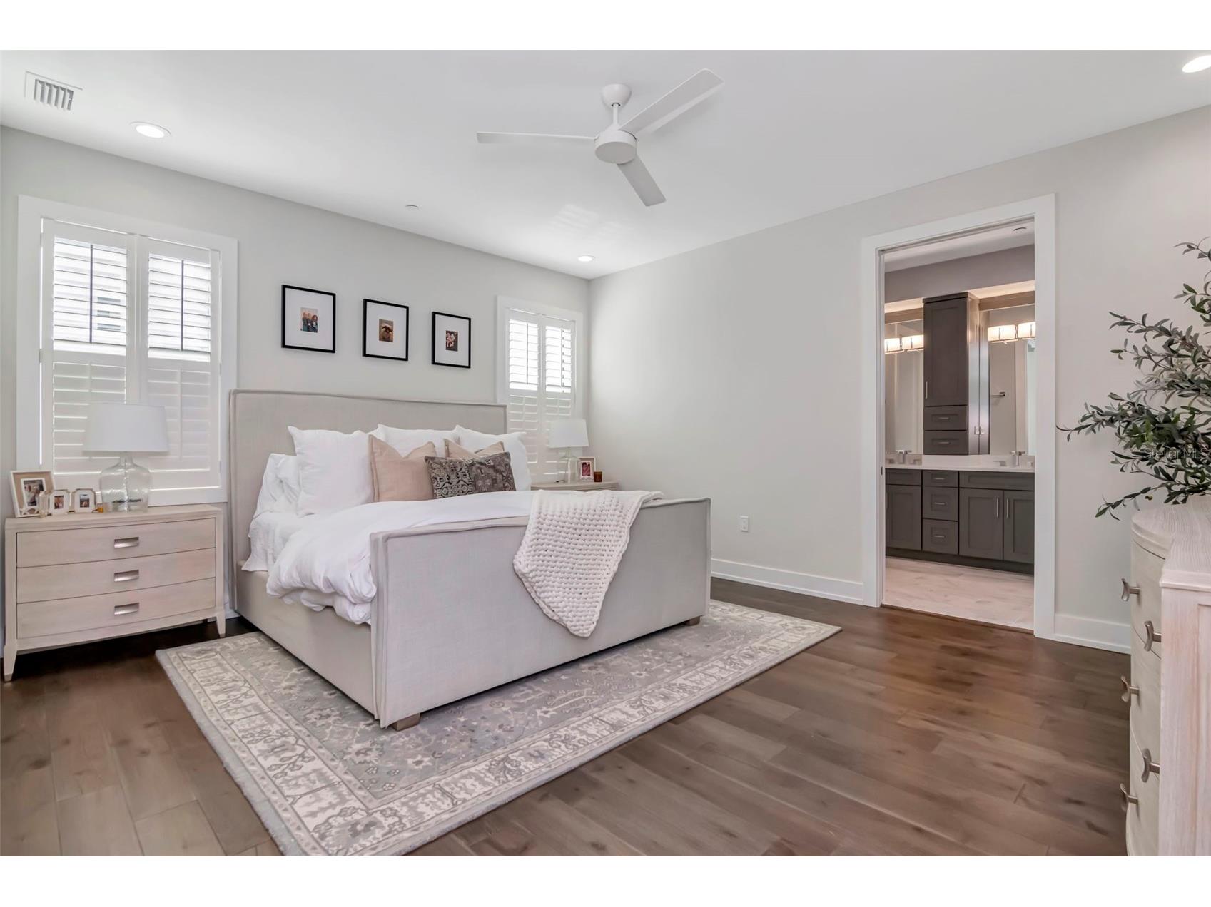 536 4th Avenue S #2 Saint Petersburg FL 33701 TB8491504 image28