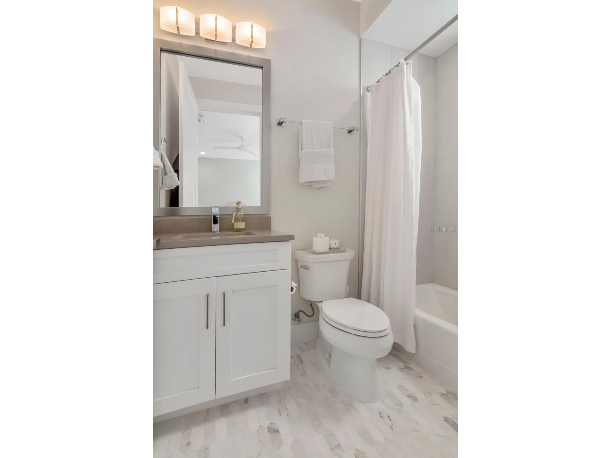 536 4th Avenue S #2 Saint Petersburg FL 33701 TB8491504 image39