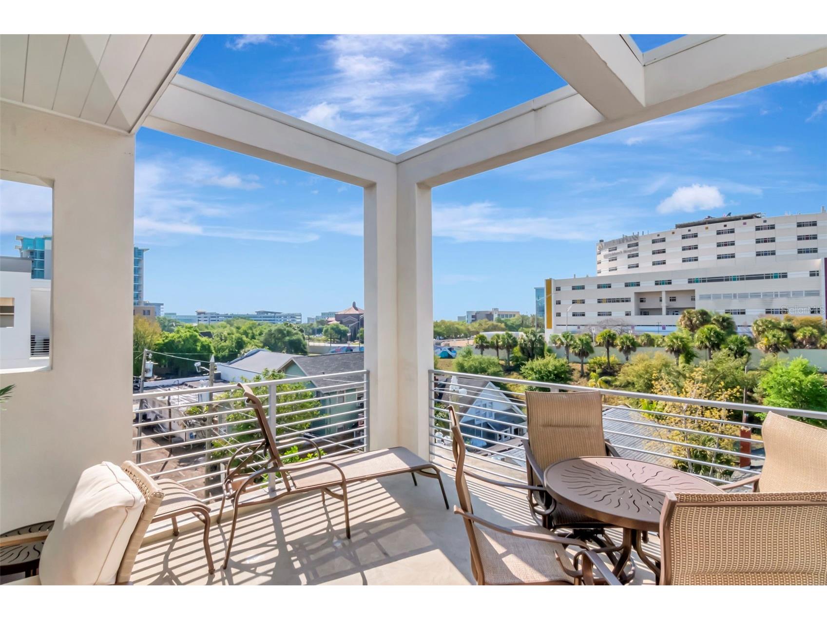 536 4th Avenue S #2 Saint Petersburg FL 33701 TB8491504 image56