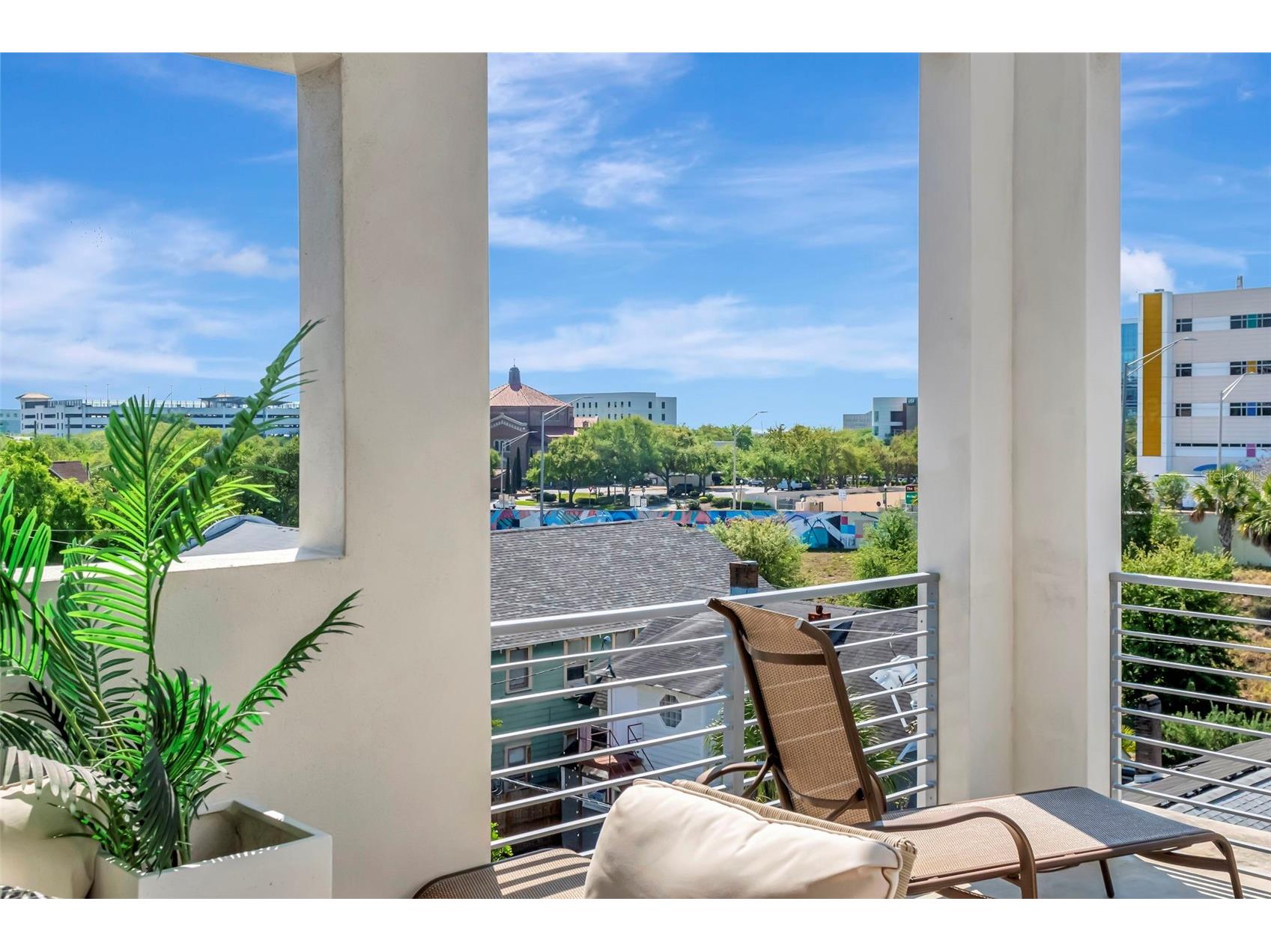 536 4th Avenue S #2 Saint Petersburg FL 33701 TB8491504 image57