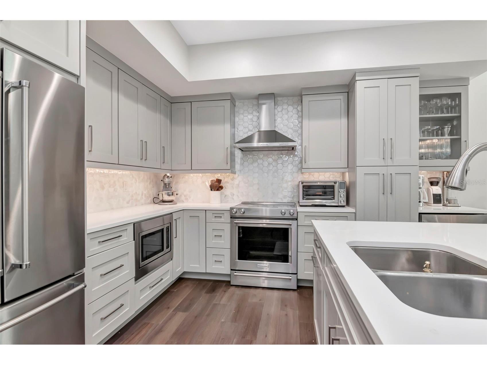 536 4th Avenue S #2 Saint Petersburg FL 33701 TB8491504 image7