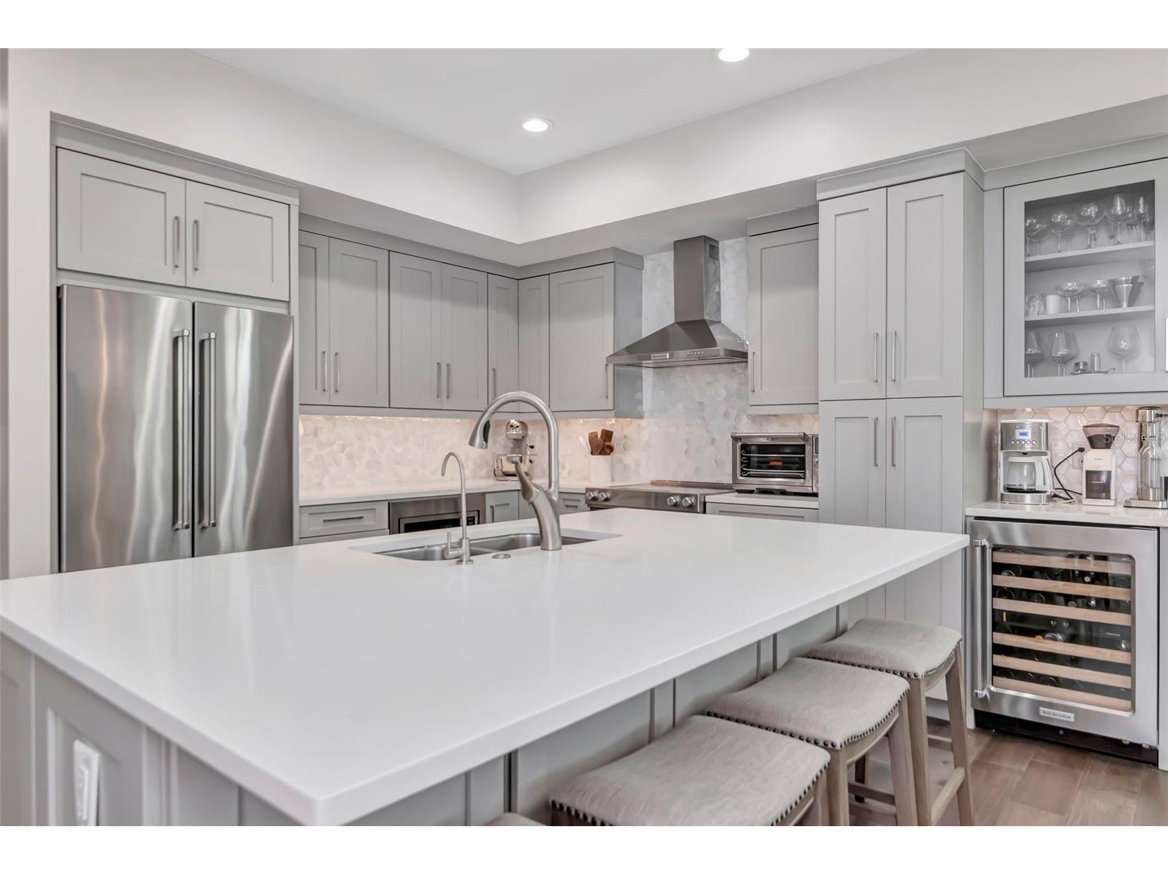 536 4th Avenue S #2 Saint Petersburg FL 33701 TB8491504 image8