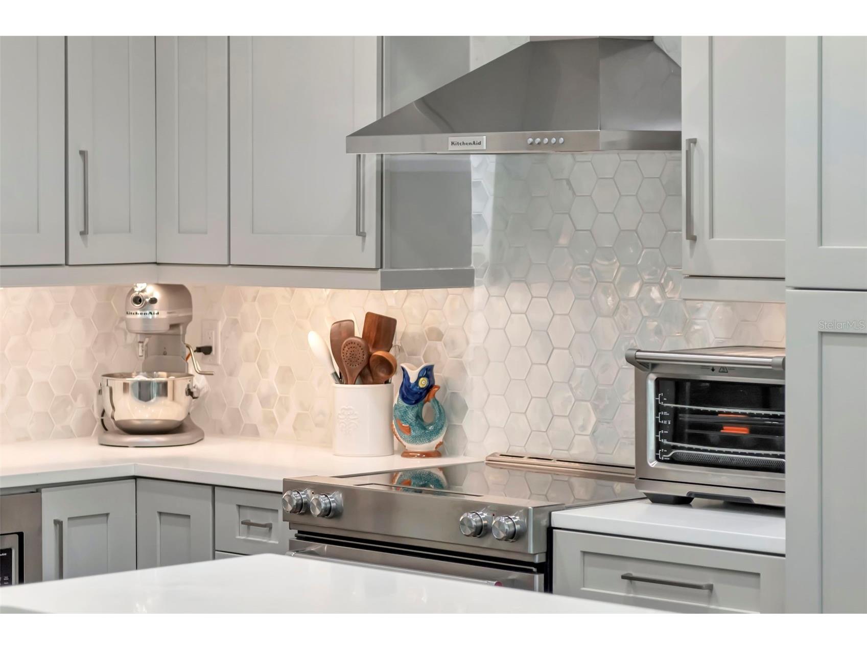 536 4th Avenue S #2 Saint Petersburg FL 33701 TB8491504 image9