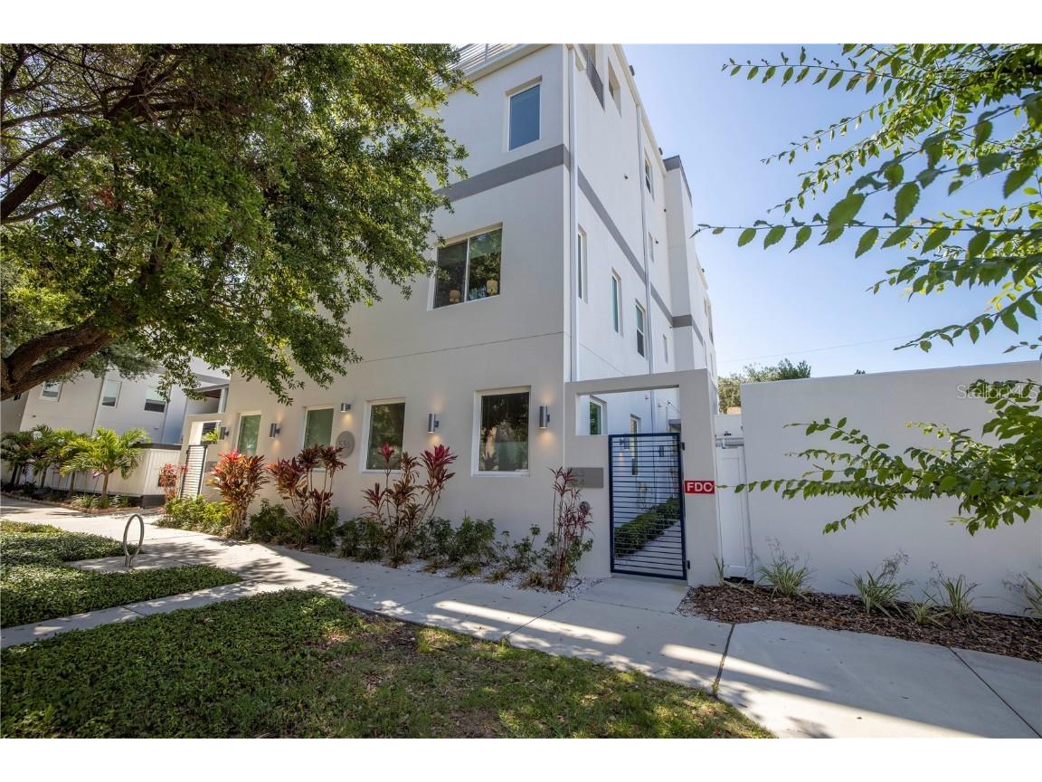 536 4th Avenue S #3 Saint Petersburg FL 33701 U8202678 image1