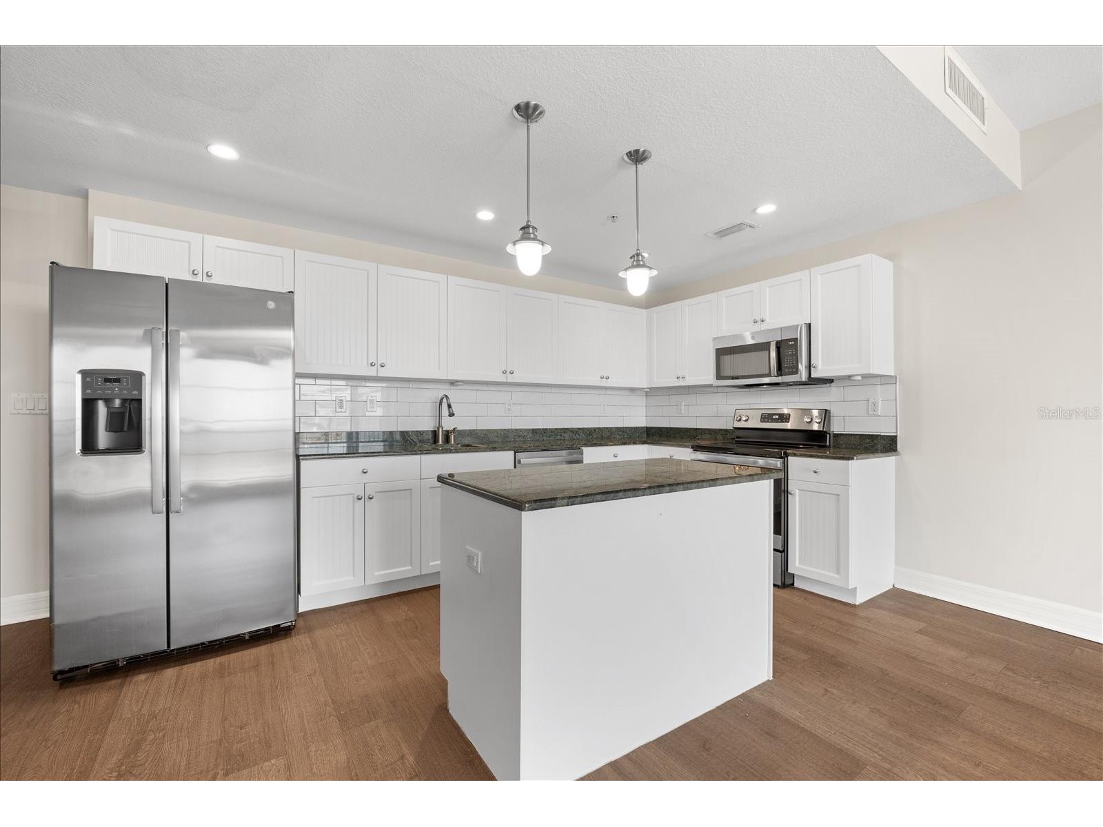 536 Bahia Beach Boulevard #401A Ruskin FL 33570 A4690048 image4