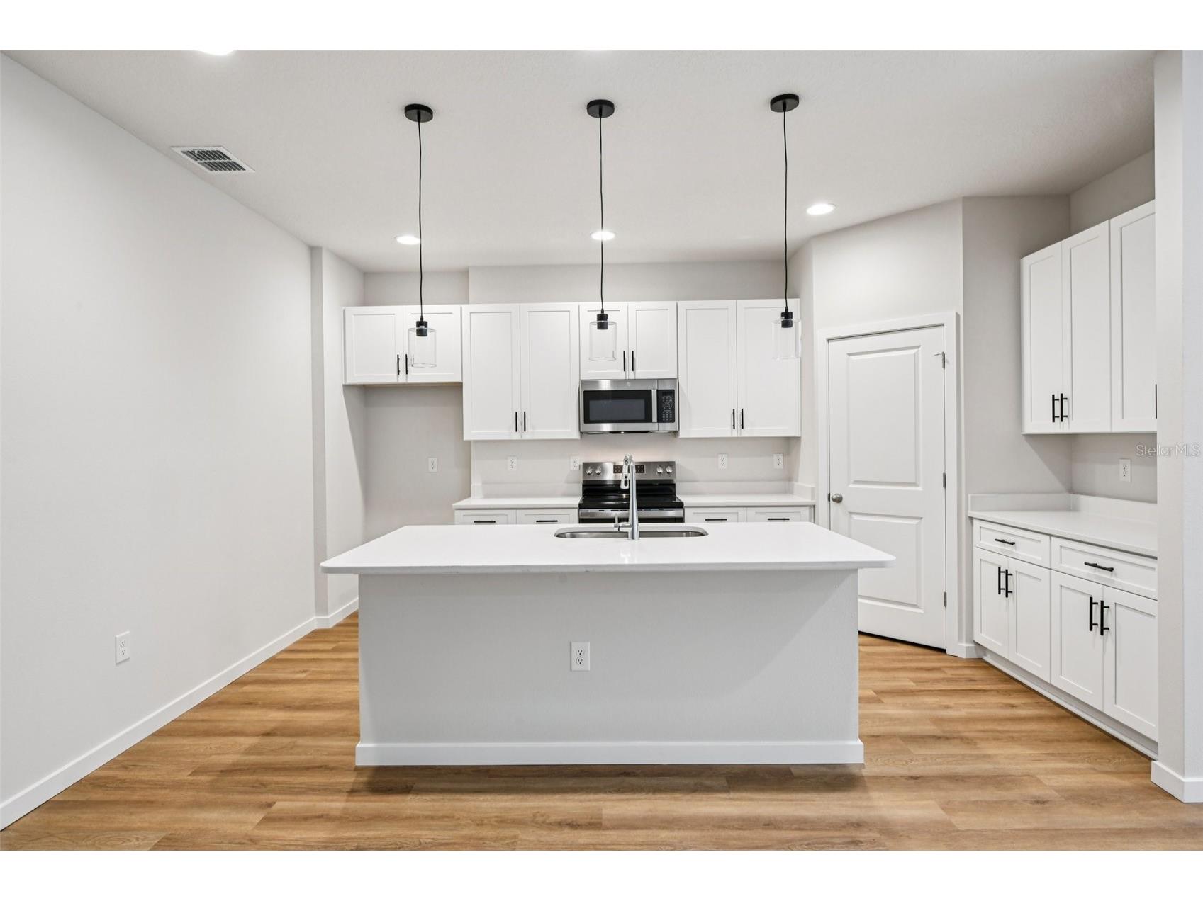 536 E Beresford Avenue Deland FL 32724 O6374157 image4