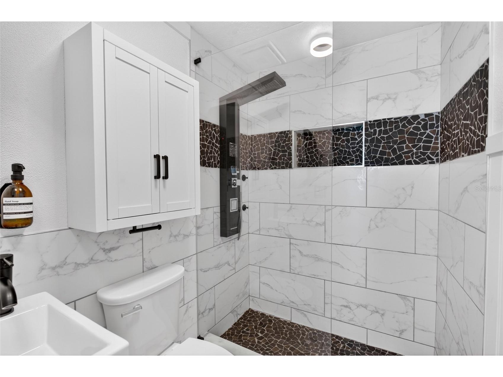536 NE 43rd Court Ocala FL 34470 OM725227 image23