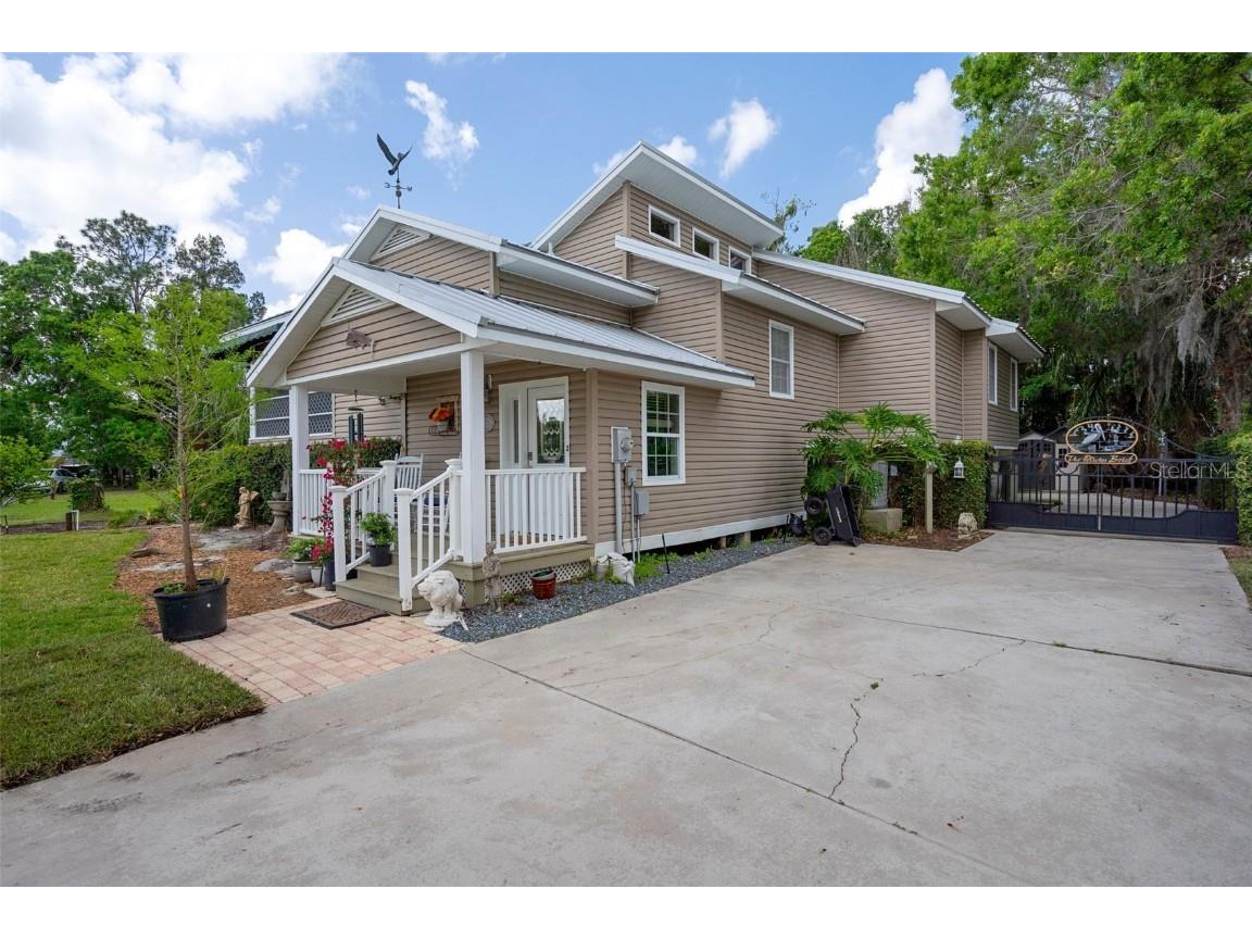 536 NW 7th Avenue Crystal River FL 34428 OM700556 image1