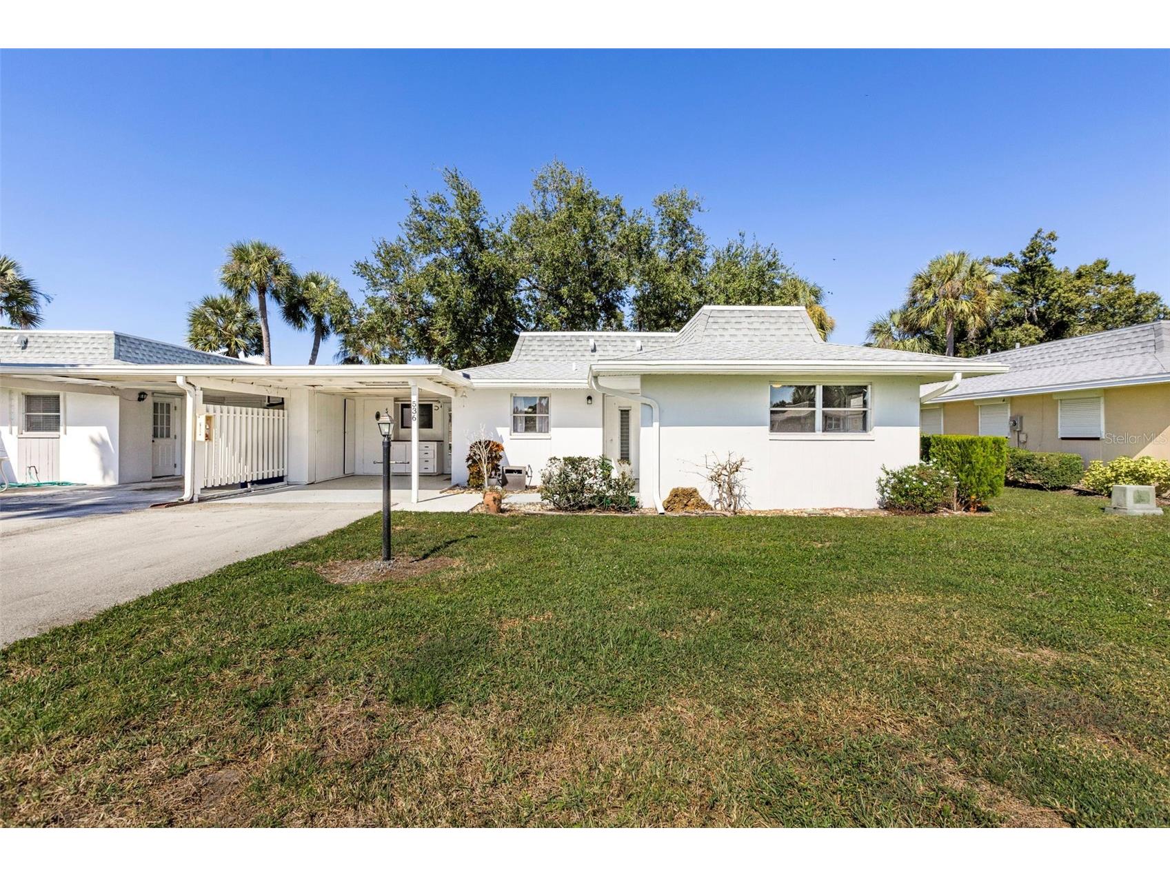 536 Pangola Drive North Fort Myers FL 33903 A4679452 image1