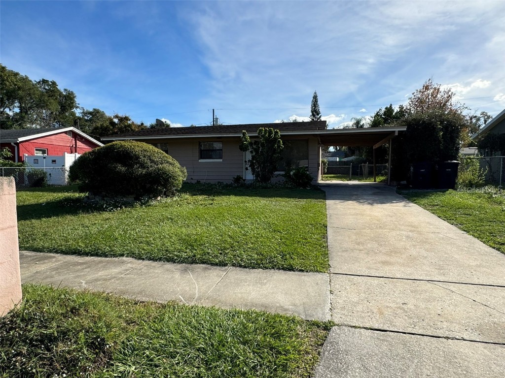 536 Vereen Drive Eatonville FL 32751 O6167632 image1