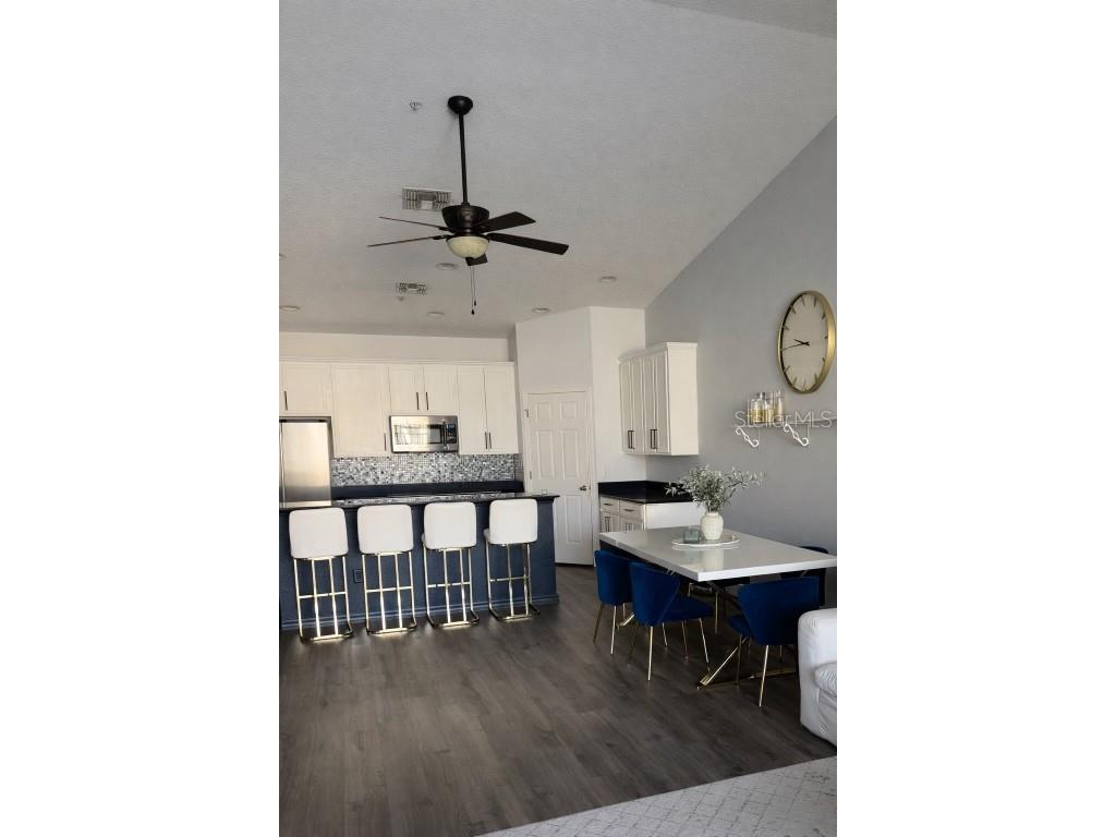 5360 Mang Place #1405 Sarasota FL 34238 C7519688 image2