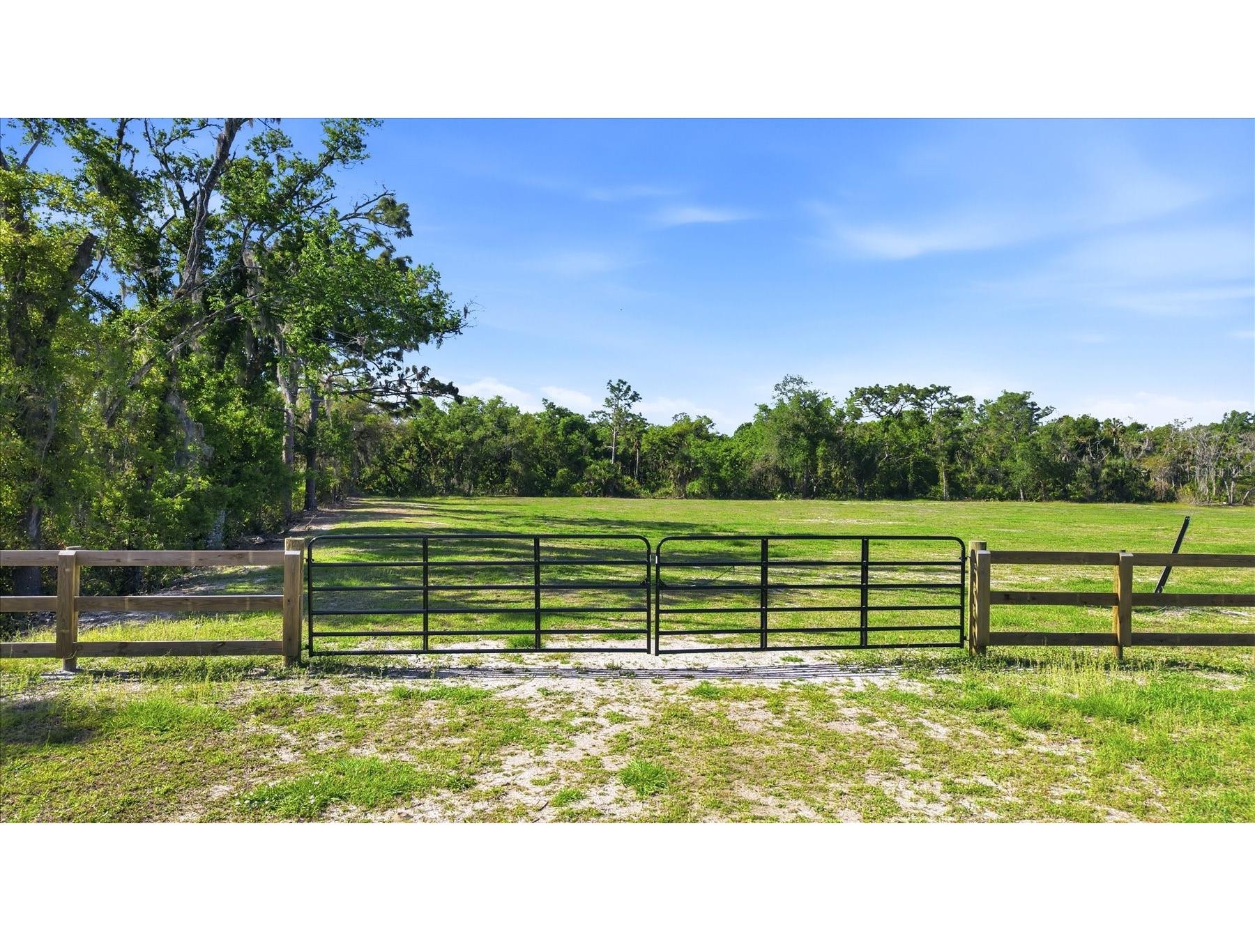5361 Myakka Valley Trail Sarasota FL 34241 - HOWARD CREEK A4689422 image53