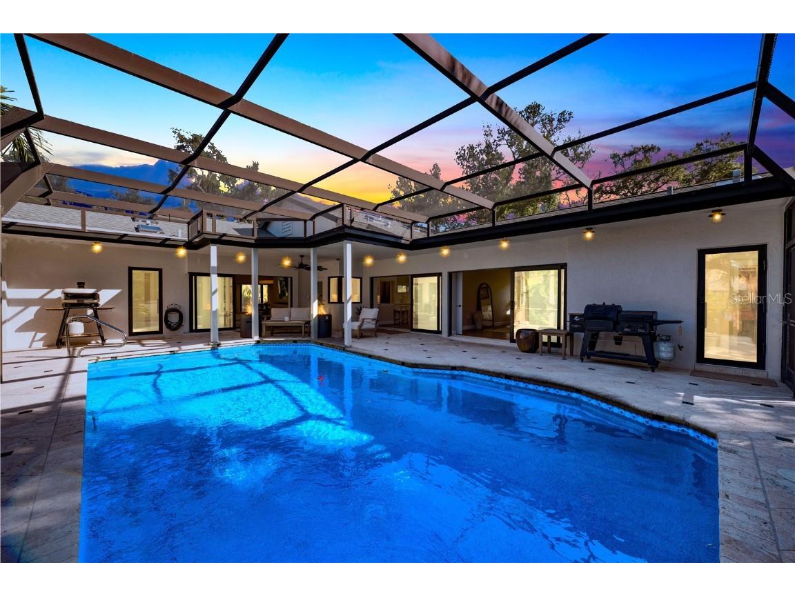 5361 Siesta Ct Sarasota FL 34242 TB8455948 image2